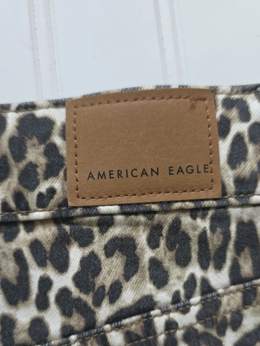 NWT American Eagle Leopard Print Next Level Stretch Shorts - Size 10